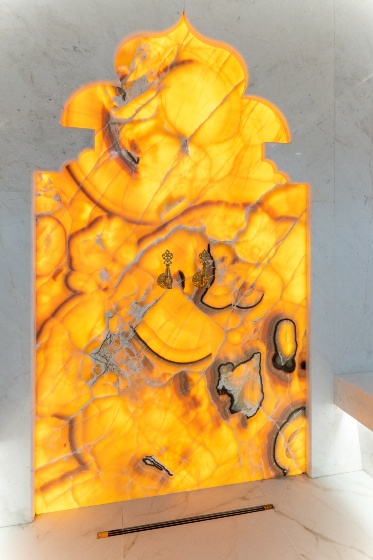 Слэб из оникса