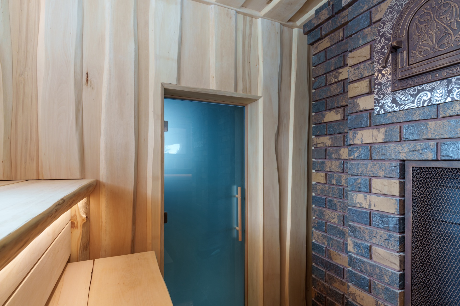 Вход в парную